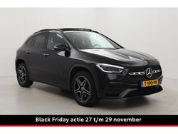 Zwart Gebruikt 2023 Mercedes GLA250 Business SUV | € 33.499 (Goede deal)
