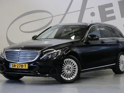 Zwart, metallic lak Gebruikt 2017 Mercedes C250 Prestige Stationwagen | € 18.500 (Eerlijke prijs)