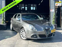 Grijs Gebruikt 2011 Alfa Romeo Giulietta Distinctive Hatchback | € 7.944 (Eerlijke prijs)