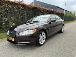 Rood Gebruikt 2011 Jaguar XF Luxury Sedan | € 7.999 (Eerlijke prijs)