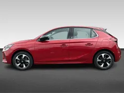 Rood Gebruikt 2023 Opel Corsa-e Elegance Hatchback | € 19.945 (Iets duurder)