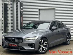 Grijs Gebruikt 2021 Volvo S60 R-Design Sedan | € 36.950 (Eerlijke prijs)