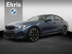 Blauw Nieuw 2025 BMW 330e M Sport Sedan | € 72.471