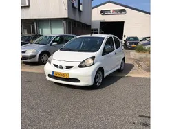 Wit Gebruikt 2009 Toyota Aygo Hatchback | € 1.295 (Goede deal)