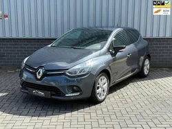 Grijs Gebruikt 2018 Renault Clio IV LIMITED Hatchback | € 7.149 (Eerlijke prijs)