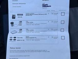 Zwart Gebruikt 2015 Peugeot 308 MPV | € 4.250 (Eerlijke prijs)