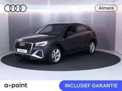 Zwart Gebruikt 2024 Audi Q2 S-Line SUV | € 35.849 (Eerlijke prijs)