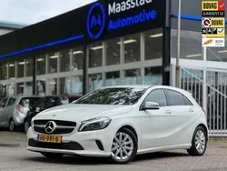 Wit Gebruikt 2015 Mercedes A180 Edition Hatchback | € 12.000 (Eerlijke prijs)
