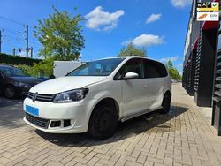Wit Gebruikt 2016 VW Touran Comfortline MPV | € 4.450 (Goede deal)