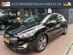 Zwart, metallic lak Gebruikt 2014 Hyundai i30 Hatchback | € 8.950 (Eerlijke prijs)
