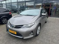 Bruin Gebruikt 2014 Toyota Auris Stationwagen | € 9.950 (Eerlijke prijs)
