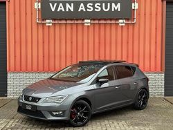 Grijs Gebruikt 2016 Seat Leon CONNECT Hatchback | € 16.990 (Duur)