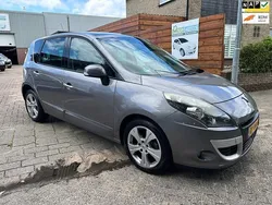 Grijs Gebruikt 2010 Renault Scénic III Dynamique MPV | € 1.850 (Eerlijke prijs)