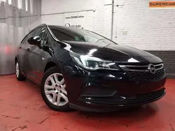 Zwart Gebruikt 2018 Opel Astra Edition Stationwagen | € 8.990 (Goede deal)