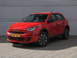 Rood Nieuw 2025 Fiat 600 Urban SUV | € 27.495 (Super prijs)