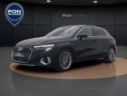 Zwart Gebruikt 2021 Audi A3 Sportback e-tron Business Sedan | € 24.950 (Goede deal)