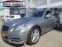 Grijs Gebruikt 2011 Mercedes E200 Avantgarde Stationwagen | € 8.900 (Super prijs)