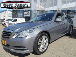 Grijs Gebruikt 2011 Mercedes E200 Avantgarde Stationwagen | € 8.900 (Super prijs)