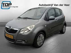 Grijs Gebruikt 2013 Opel Agila Edition Hatchback | € 11.450 (Duur)