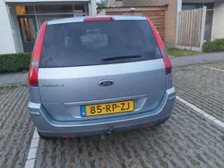Gebruikt 2005 Ford Fusion Viva X Sedan | € 1.000 (Eerlijke prijs)