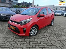 Rood Gebruikt 2020 Kia Picanto Hatchback | € 6.950 (Eerlijke prijs)