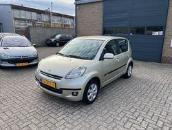 Beige Gebruikt 2009 Daihatsu Sirion Hatchback | € 2.550 (Eerlijke prijs)