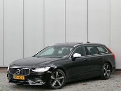 Zwart Gebruikt 2017 Volvo V90 R-Design Stationwagen | € 27.999 (Eerlijke prijs)