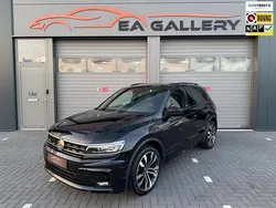 Zwart Gebruikt 2020 VW Tiguan R-line SUV | € 36.940 (Eerlijke prijs)