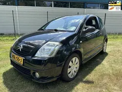 Zwart Gebruikt 2006 Citroën C2 Furio Hatchback | € 1.749 (Eerlijke prijs)