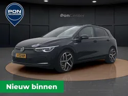 Zwart Gebruikt 2020 VW Golf VIII Style Hatchback | € 22.950 (Eerlijke prijs)