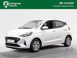 Atlas white Gebruikt 2024 Hyundai i10 Comfort Hatchback | € 16.245 (Eerlijke prijs)