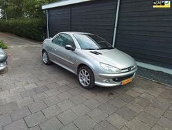 Beige Gebruikt 2003 Peugeot 206 Roland Garros Cabriolet | € 5.849
