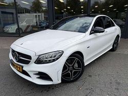 Wit Gebruikt 2020 Mercedes C300e AMG Sedan | € 32.950