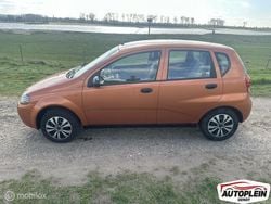 Oranje Gebruikt 2004 Chevrolet Kalos Hatchback | € 2.499 (Duur)