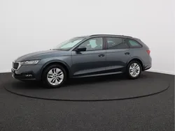 Grijs Gebruikt 2021 Skoda Octavia Business Line Stationwagen | € 20.450 (Eerlijke prijs)