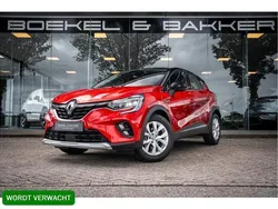 Rood, metallic lak Gebruikt 2021 Renault Captur Intens SUV | € 21.950 (Eerlijke prijs)