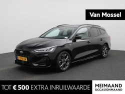 Zwart Gebruikt 2023 Ford Focus ST-Line Stationwagen | € 25.845 (Iets duurder)