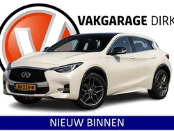 Wit Gebruikt 2016 Infiniti Q30 Sport Tech Hatchback | € 19.939