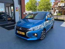 Blauw, metallic lak Gebruikt 2021 Mitsubishi Space Star Instyle Hatchback | € 15.950 (Eerlijke prijs)
