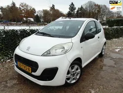 Wit Gebruikt 2012 Peugeot 107 Access Hatchback | € 1.499