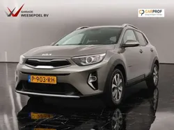 Groen Gebruikt 2022 Kia Stonic SUV | € 19.950 (Duur)