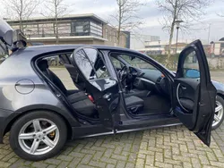 Grijs Gebruikt 2004 BMW 120 Hatchback | € 3.500
