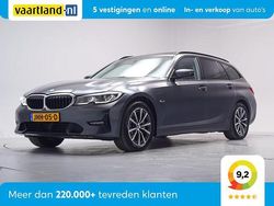 Grijs Gebruikt 2021 BMW 330 Executive Stationwagen | € 26.945 (Super prijs)