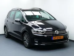 Zwart Gebruikt 2017 VW Golf Sportsvan Highline MPV | € 16.444 (Eerlijke prijs)