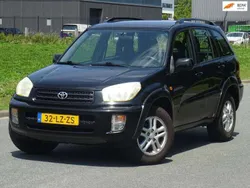 Zwart Gebruikt 2003 Toyota RAV4 Sol SUV | € 3.499 (Iets duurder)