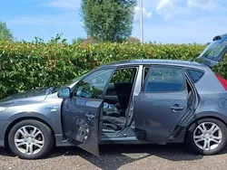 Grijs Gebruikt 2011 Hyundai i30 MPV | € 2.750 (Eerlijke prijs)