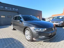 Grijs Gebruikt 2021 VW Passat Business Stationwagen | € 12.900