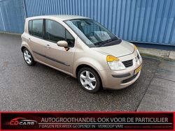Beige Gebruikt 2005 Renault Modus Luxe MPV | € 950 (Super prijs)