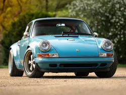 Porsche 911 Carrera