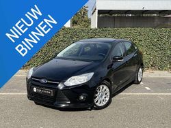 Zwart Gebruikt 2014 Ford Focus Hatchback | € 6.999 (Goede deal)